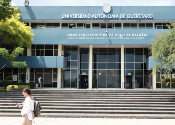 Facultades de la UAQ podrán decidir la modalidad de clases en la primera semana