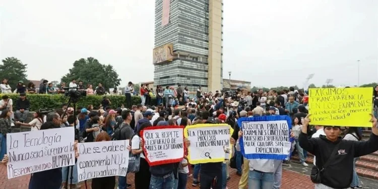 Crece molestia contra la UNAM