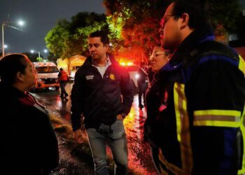 Supervisa Felifer Macías atención por lluvias en Villas de Santiago