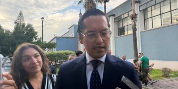 Llama Chepe Guerrero a evitar tirar basura para prevenir inundaciones