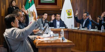 Cabildo de San Juan del Río sesiona para impulsar proyectos municipales
