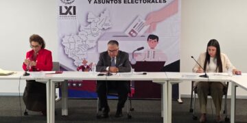 Aprueba Comisión  las reformas a la Ley Electoral en congreso queretano