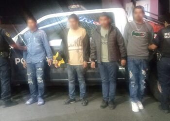 Detienen a cuatro sujetos por robo equiparado de vehículo en Querétaro