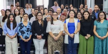 IEEQ fortalece la atención a personas adultas mayores con capacitación especializada