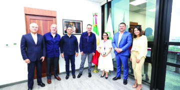 Solicita Kuri a la CFE solución a apagones
