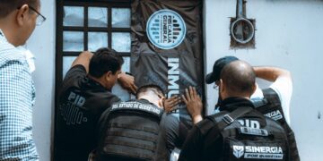 Sinergia ejecuta 10 cateos en la capital; cinco personas fueron detenidas y cuatro inmuebles asegurados