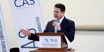 Ricardo Astudillo llama a fortalecer la unidad rumbo a 2027