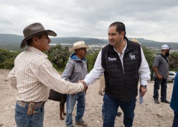 Programa Agua Segura avanza con la meta de entregar mil 500 tinacos y 50 cisternas en San Juan del Río