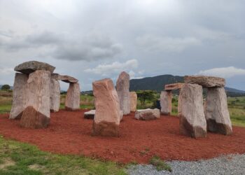 Espacios Rituales. Memoria y acción esculto-sonora II