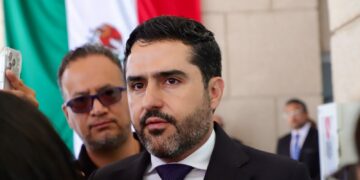 Niega Agustín Dorantes que Natalia Torres sea asesora pagada de su equipo; pide respeto al derecho de opinar