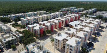 CFE e Infonavit garantizan luz a Viviendas del Bienestar