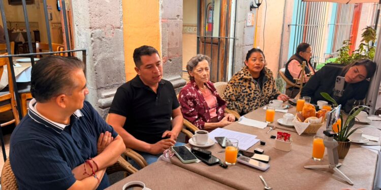 Ciudadanos impulsan diálogo para buscar la protección del Cerro Grande en Cadereyta