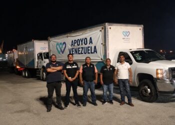 Entrega DIF Estatal de Querétaro 17 toneladas de ayuda humanitaria a embajada de Venezuela