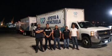 Entrega DIF Estatal de Querétaro 17 toneladas de ayuda humanitaria a embajada de Venezuela