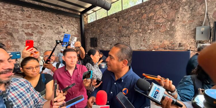 Granizada y fuertes vientos dejan afectaciones en vialidades de Corregidora; sin viviendas dañadas
