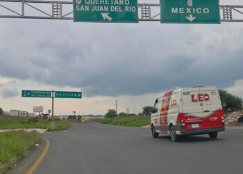 Restringen paso de transporte pesado para agilizar la movilidad en San Juan del Río