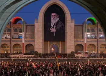 Inicia Irán funeral de varios días de ex líder Alí Jamenei