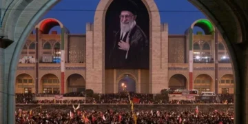 Inicia Irán funeral de varios días de ex líder Alí Jamenei