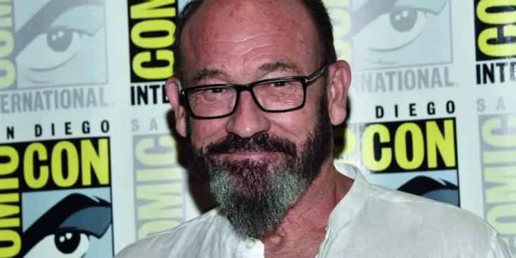 Muere Chuck Russell, director de ‘La Máscara’, a los 74 años