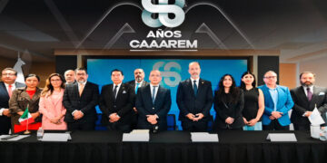 Tras captura de Ernesto Ruffo, agentes aduanales defienden depuración interna