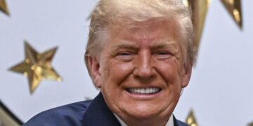 Trump celebra traslado de planta de Toyota a Texas; dice que los aranceles funcionan