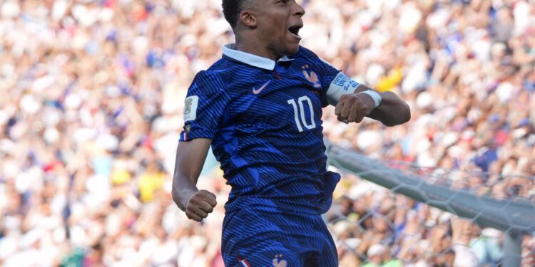 Mbappé mete a Francia en los cuartos de final del Mundial