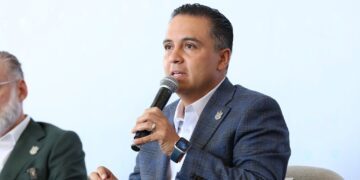Habilitan tres centros de acopio en Querétaro para apoyar a Venezuela tras sismos