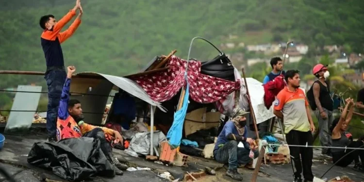 Recibe Venezuela 10 toneladas de ayuda humanitaria de Rusia