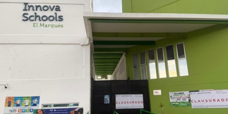 Clausura El Marqués colegio por incumplimiento de normatividad, priorizando la seguridad de las y los estudiantes