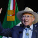 Ken Salazar afirma que México tuvo acceso al avión ligado al traslado de “El Mayo” Zambada