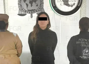 Detienen a hermana de Lozoya por caso Agronitrogenados
