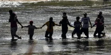 Piden intervención de ONU en muertes por operativos de ICE