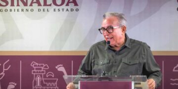 Rocha Moya asegura que permanece en Culiacán y niega estar bajo protección federal