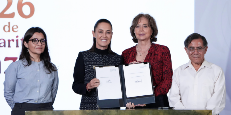 Convierte Sheinbaum al INEHRM en instituto de investigación y docencia