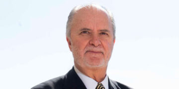 UNAM confirma relevo en la Secretaría General
