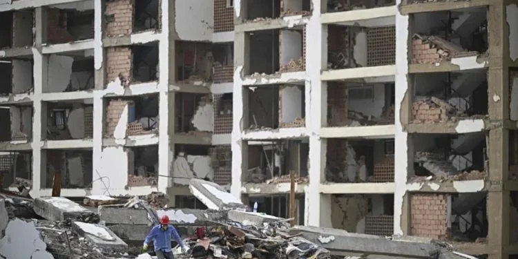 Promete Venezuela 4 mil viviendas este año a damnificados