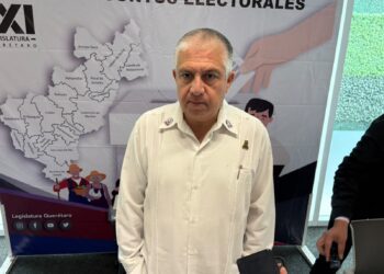 Llega tarde iniciativa de reforma electoral del TEEQ: Sinuhé Piedragil
