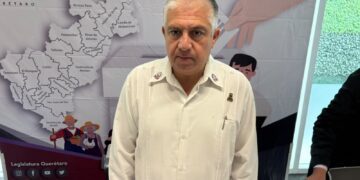 Llega tarde iniciativa de reforma electoral del TEEQ: Sinuhé Piedragil