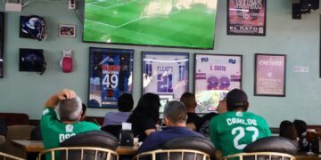 Esperan Bares y Cantinas incremento en ventas de 40 por ciento, por partido de México en octavos