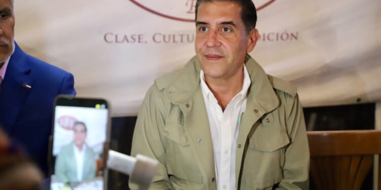 Chema Tapia evita defender a Rocha Moya