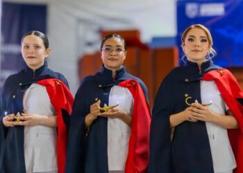 Facultad de Enfermería de SJR realiza la Ceremonia del Paso de la Luz