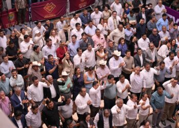 Rocío Nahle extingue deuda bursátil en 199 municipios de Veracruz