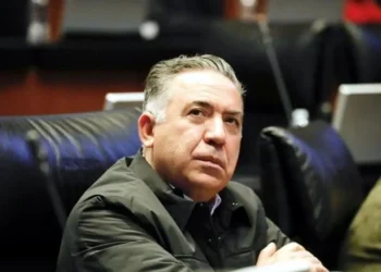 Pide Morena a Inzunza que solicite licencia