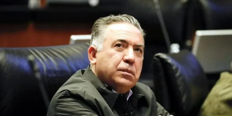 Ávila dijo que lo más conveniente es que Inzunza solicite licencia para someterse “al escrutinio de la justicia sin ninguna ventaja jurídica o legislativa”.