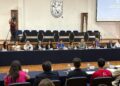 Confronta postura de Medicina a directores de la UAQ; piden respeto para sus comunidades