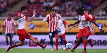 Chivas golea a Xolos en la era post ‘Hormiga’