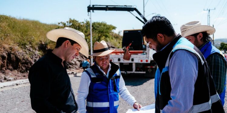 Supervisa Monsalvo obras de infraestructura