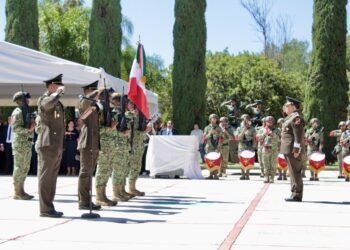 Asume Aldo Gómez Comandancia Militar