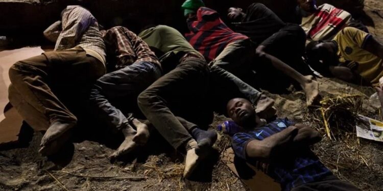 Estiman que de 3 mil a 5 mil migrantes permanecen en Ceuta