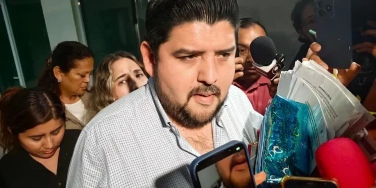 Acusan extorsión en el caso Dafne